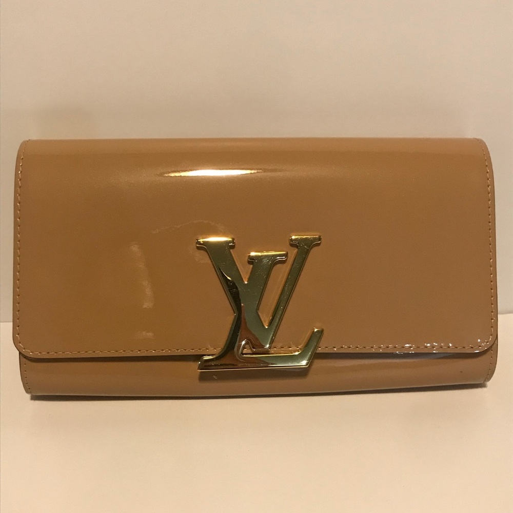 Louis Vuitton clutch
